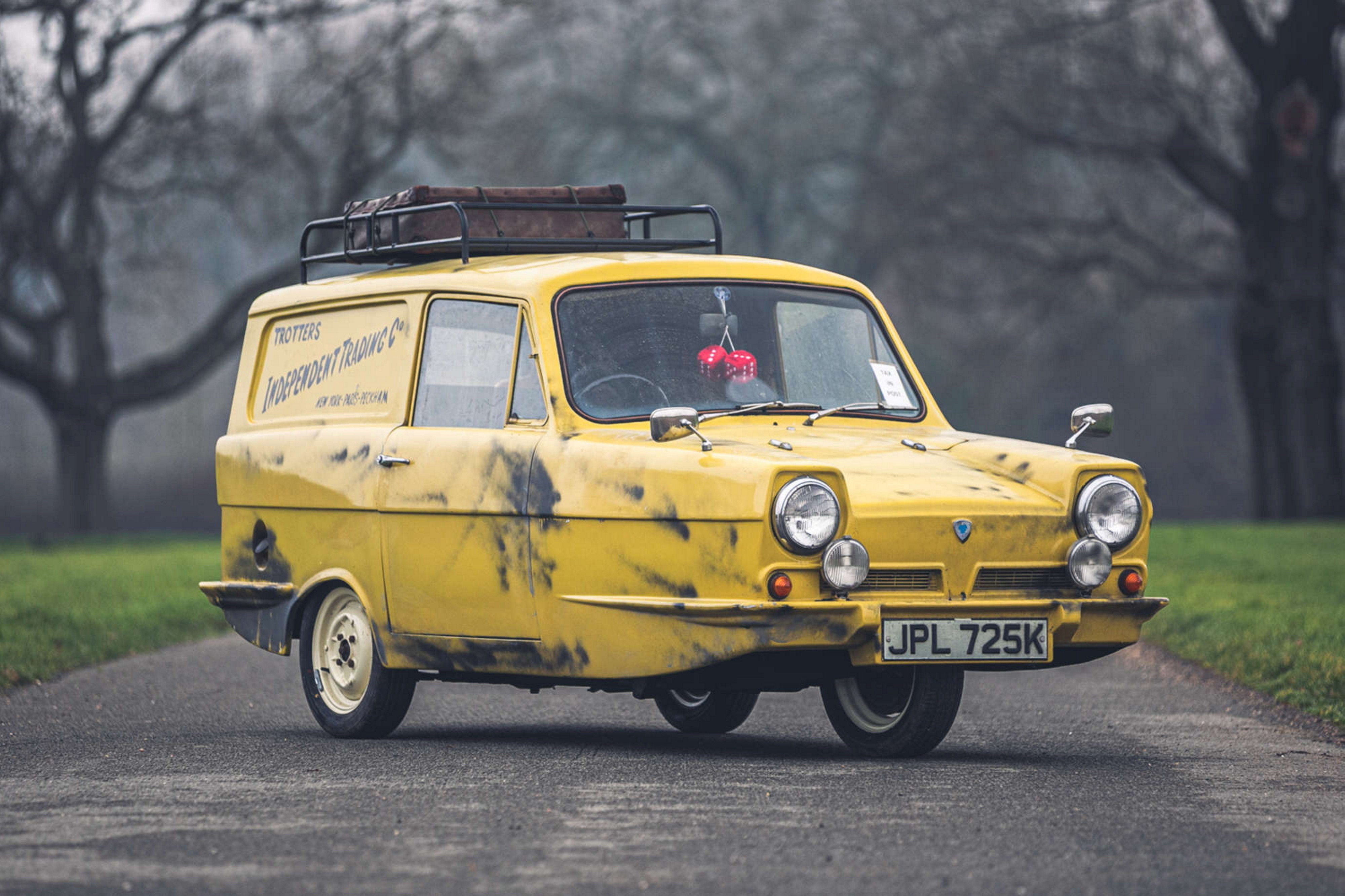 Only Fools and Horses: Del Boy's iconic van up for auction | Mansfield and Ashfield Chad - Vimarsana News