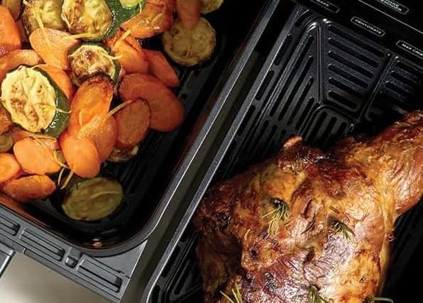 Dual drawers means you can cook separate portions at separate temperatures and still have both sides ready at the same time