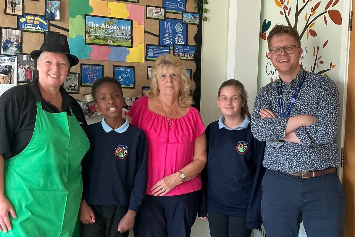 Die Abbey Hill Grund- und Vorschule in Kirkby verabschiedet sich nach 47 ...