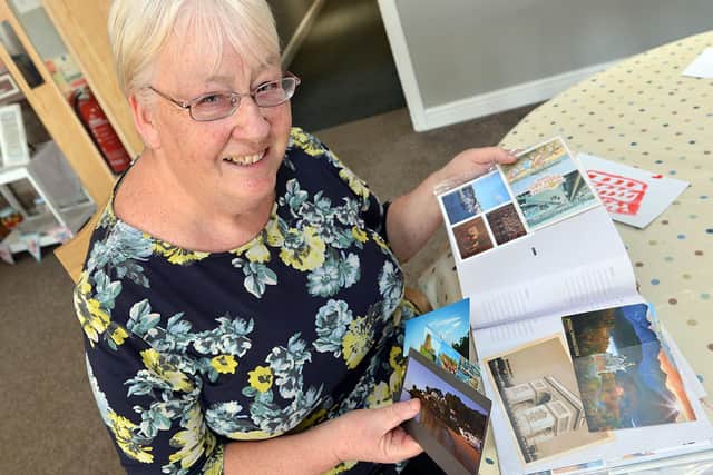 Jean Lubelska from postcards of kindness visits Magnolia house residential care home.