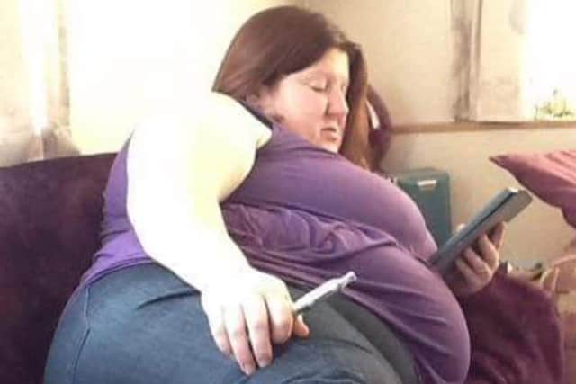 Kelly before the weightloss.