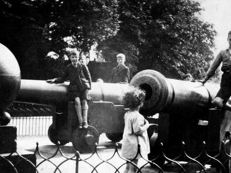 Woodhouse Moor was once home to cannons hauled from Russia to Leeds after the Battle of Sevastapol. They disappeared from the Moor after being melted down as part of the war effort in the 1940s.