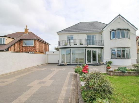 Clifton Drive North, Lytham St. Annes FY8
A five bedroom detached, freehold, chain free residence offering ample living space across two floors facing the Sand Dunes in Lytham St. Annes. Offers in region of 510,000