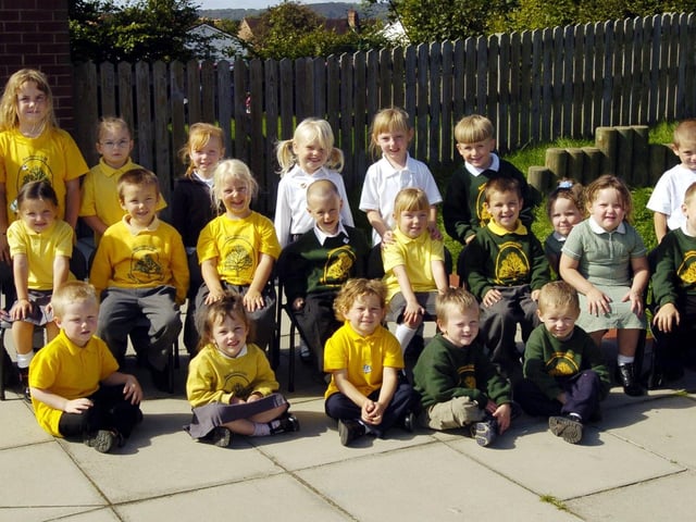 Barrowcliff Infants Class 9, with their teacher Jac Callaghan
