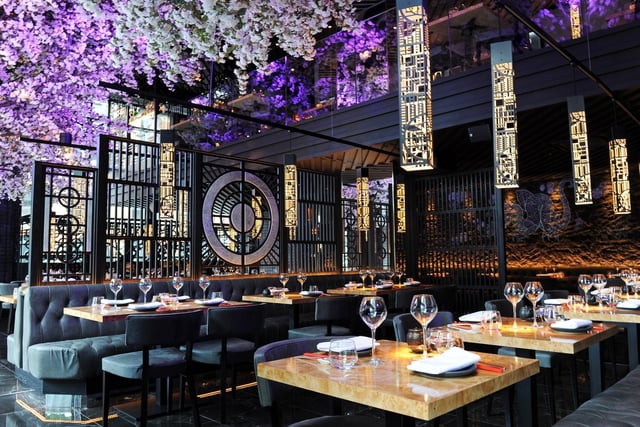 A contemporary Chinese dining experience located in the heart of Leeds. Tattu offers not only a highly grammable venue, but also beautifully-presented dishes and cocktails.