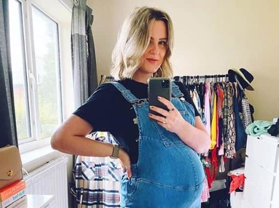 Preston-based fashion and lifestyle blogger currently sharing updates from her adapting style during her first pregnancy. Blog: http://www.whowhatclaire.com/ | Insta: @whowhatclaire | Twitter: @whowhatclaire