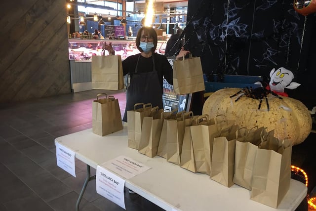 Stall holders have joined forces to provide free children's lunch bags for families in need this half term. They are available for collection Monday to Friday, 12pm to 2pm, from the Market Hall. Lunches contain sandwich, fruit, yoghurt & sweets all donated by the traders and organised by Julie from Brew + Bake.