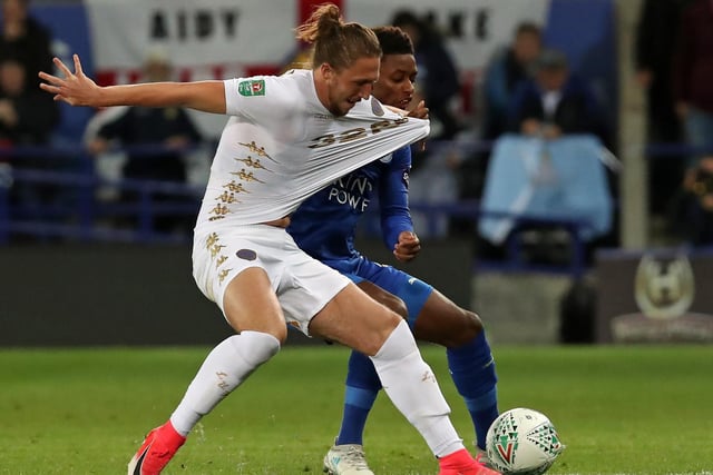 Leeds fight back as Luke Ayling challenges winger Demarai Gray in the latter stages. (Getty)