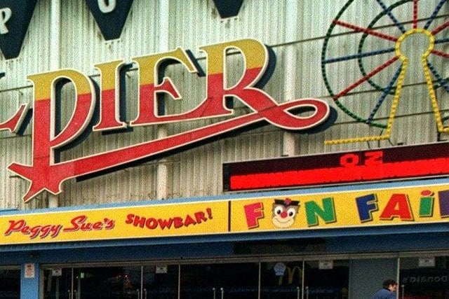 Oz nightclub was open on the pier in 1989. It ran into the 90s providing dance and house music for the resorts youth.