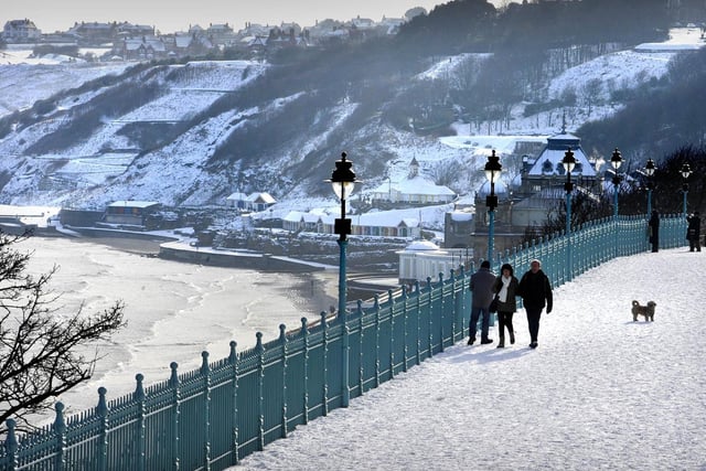 Snow covered Spa Cliff Bridge, and South Cliff beyond in 2012.