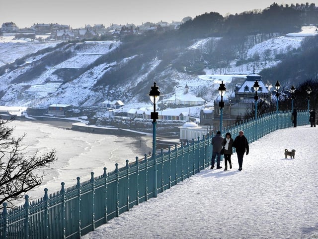 Snow covered Spa Cliff Bridge, and South Cliff beyond in 2012.