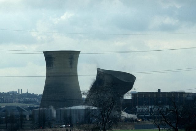 April 1979. View of Kirkstall Power Station taken mid-way through the demolition of the first of two cooling towers.