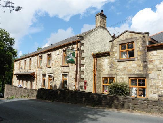 This simple and friendly inn is well placed for walks along the River Hodder, and on our visit piped rhythm and blues music. Sunday carvery (3 courses for 3.95). There is said to be a sausage-loving pub dog and a lovely white cat, which we did not meet.