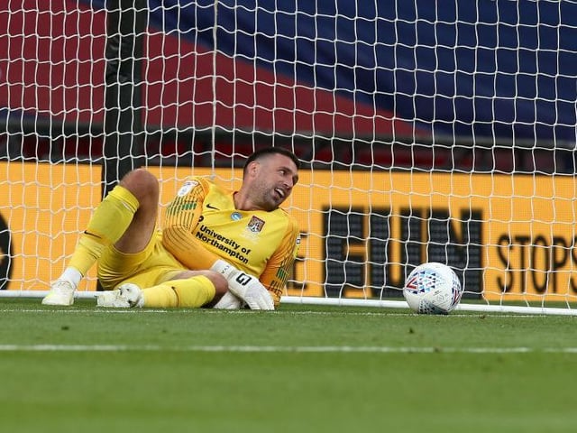 Handling was secure and relieved any pressure on his defence by claiming crosses into the box, but in truth this was an easy night's work. Surely he couldn't have dreamed of such a comfortable evening at Wembley... 8