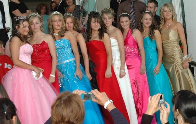 Bishop Bell School prom at The Cavendish Hotel, Eastbourne. MAYOAK0003477034