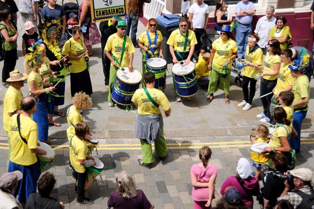 St Leonards Festival 2010: Sambalanco Drummers in Kings Road. Picture: Tony Coombes BH30302a