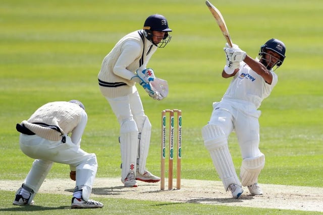 Saif Zaib goes on the attack against Middlesex
