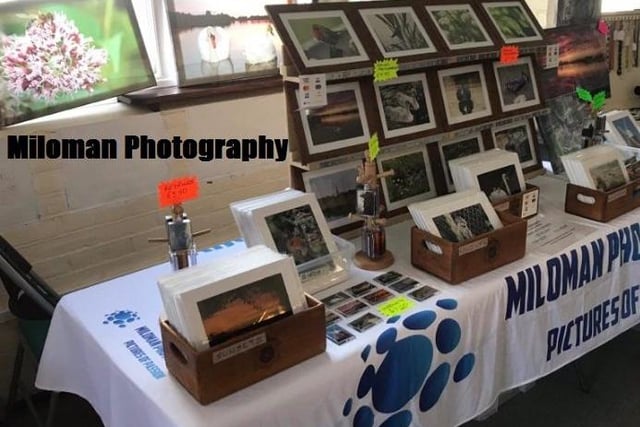 Miloman Photography with framed and unframed pictures, keyrings, magnets and mugs
