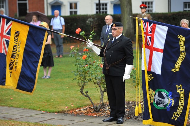 VJ Day in Chichester. Pic Steve Robards SR2008151 SUS-200817-101227001