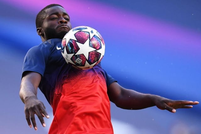 RB Leipzig defender Dayot Upamecano is wanted by Manchester United and Arsenal. The defender earned glowing reviews this season but a £50m price tag maybe too rich for even the top Premier League clubs


This means Upamecano is now set to cost over £50m, although a £40m release clause will become active next summer.