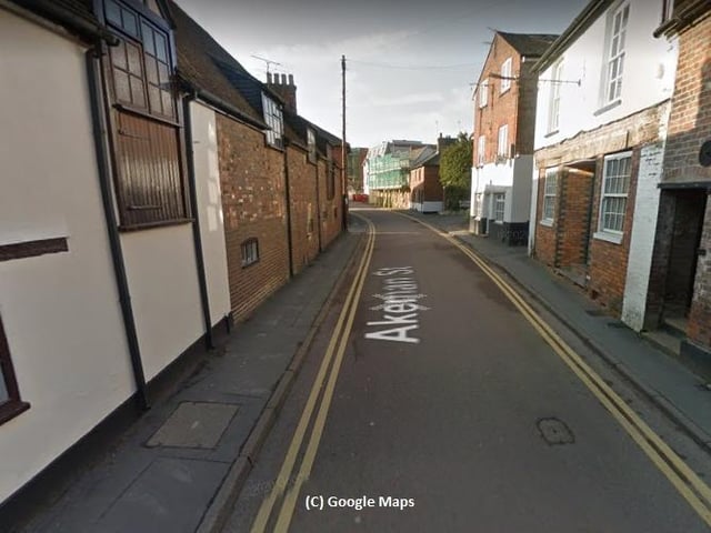 Roman soldiers "in full battle dress" are said to march down this street
