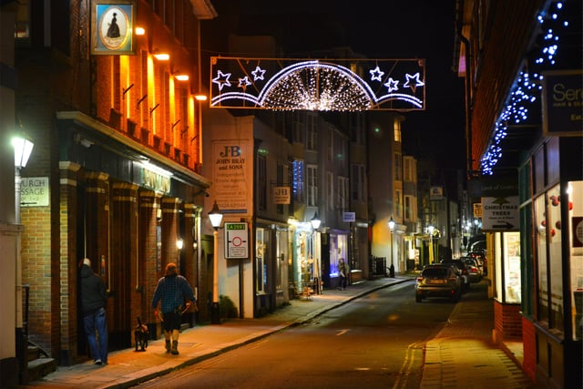 Hastings Old Town Christmas lights 2020.

High Street SUS-201112-075642001