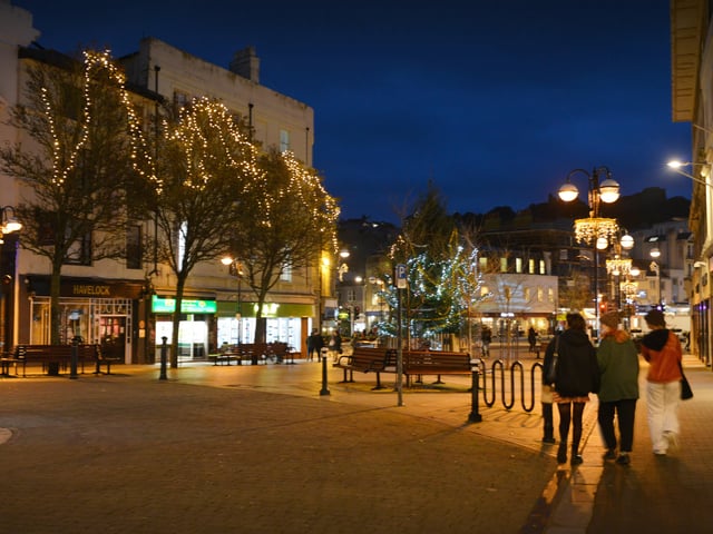 Hastings town centre Christmas lights 2020 SUS-201112-075120001