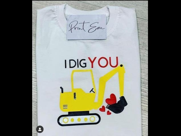 'Print Em' is offering a range of personalised items, including T-Shirts for adults and children, care packages, fragrances, wax melts and more. Check out her Facebook page for more information.
