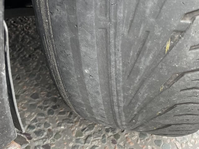 Officers issued a warning after stopping this vehicle, they said: "This vehicle caught our attention due to its state of disrepair, a quick check of the tyres showed that we were right to be suspicious. The driver has been reported and can expect three points. Always check your tyres!"