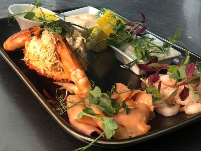 Enjoy a romantic three course lunch for £30 per person or dinner for £50 per person at The Palmichael in Burton Latimer. Lunch dishes include calamari, fettuccini de mare and a sharing chocolate plate. Dinner dishes include antipasta, filleto alla grillia and creme brule.