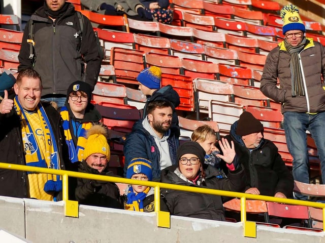 Mansfield fans at the Sky Bet League 2 match against Swindon Town FC at The County Ground, 25 Nov 2023.
Photo credit Chris & Jeanette Holloway / The Bigger Picture.media:Mansfield Town fans at the defeat to Swindon Town.