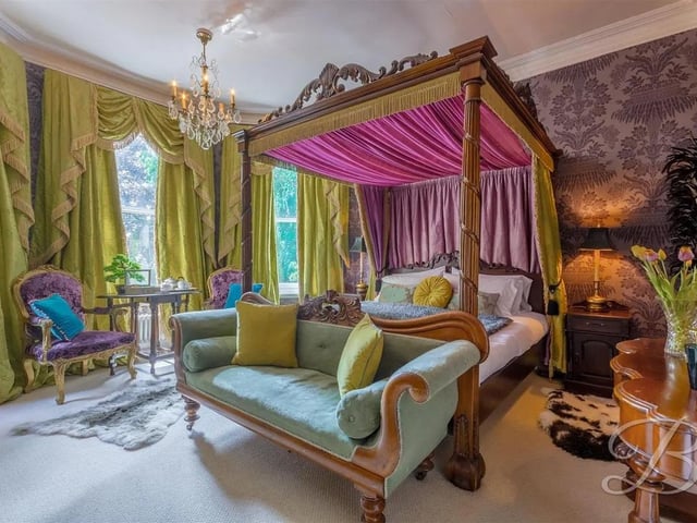 State of the art! This memorable and truly unique property is steeped in traditional features, offering versatile accommodation and a remarkable wow factor throughout. Proudly positioned within one of the area's most sought-after locations, this imposing detached residence sits within private gated grounds, providing generous space ideal for even the largest of families. Let’s take a look around.