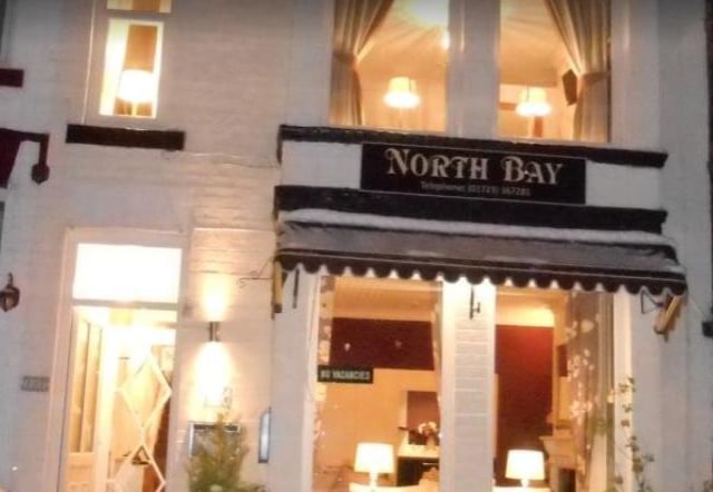 This family-friendly guest house is situated in the scenic North Bay of Scarborough. It has been newly redecorated throughout, giving it a modern refreshing touch. Call them tonight on, 01723 374406.