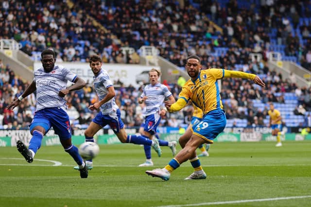 Tyler Roberts during the Sky Bet League 1 match against Reading FC at the Select Car Leasing Stadium. 04 Oct 2025. Photo credit : Chris & Jeanette Holloway / The Bigger Picture.media