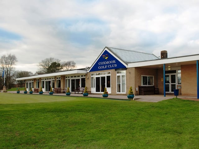 Located on Coxmoor Road in Sutton, the course spans over 6,700 yards with a par of 73. With five par fives, there are ample opportunities for birdies. It holds a 4.6 rating on Google reviews.