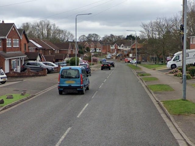 In the West Hucknall MSOA, the estimated average household income before tax was £40,000.