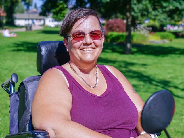 Louise Marshall, on Titchfield Park, enjoying the September heatwave.