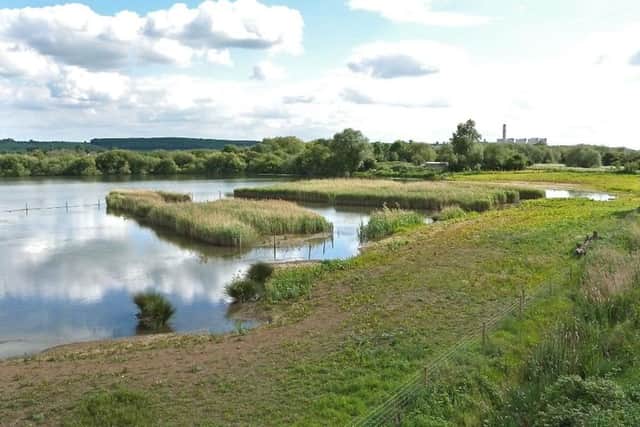 Attenborough Nature Reserve. Photo by Richard Rogers.