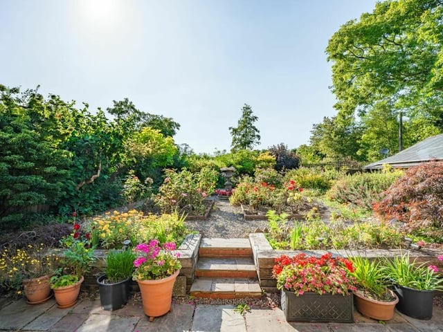 Exploring the gardens at Elysium is a fascinating pastime in itself. They include a planted rose garden, a mature arboretum and even a hidden garden with potted plants and trees.