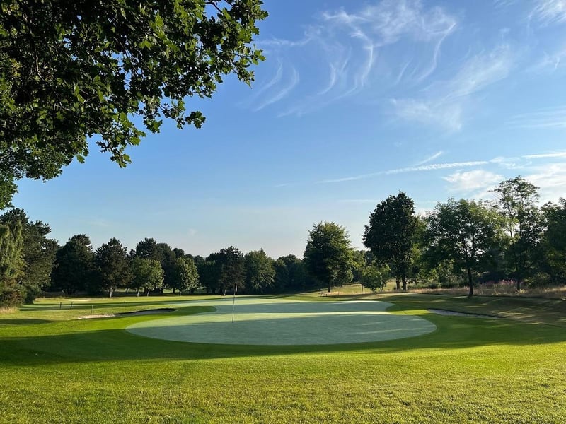 Worksop Golf Club announced that as of April 1, only yellow golf balls will be permitted on the course to ensure wildlife can see the balls when crossing.