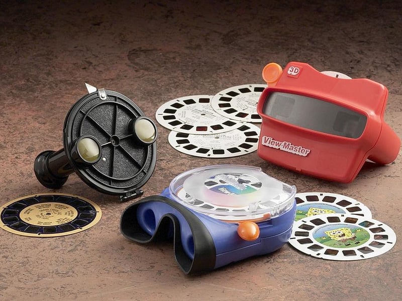 We didn't have the internet back then of course and a viewmaster was a perfect way to transport yourself into another world. With plenty of reels of great images, the View-Master opened up a world of fun and exploration.