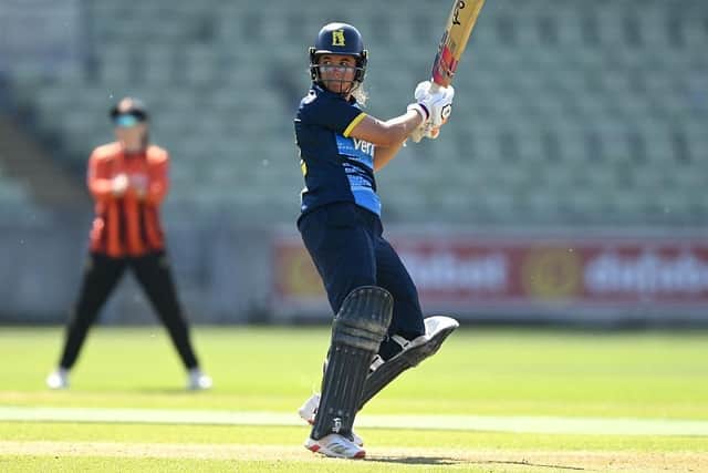 Sterre Kalis hit 54 (41 balls) to help Warwickshire beat The Blaze.