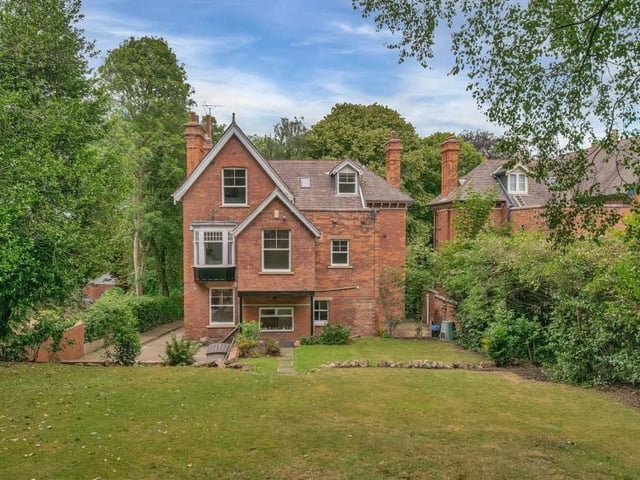 Time now to take a look at the exterior of the £615,000 Mansfield property. This is a view of the back from the extensive garden.
