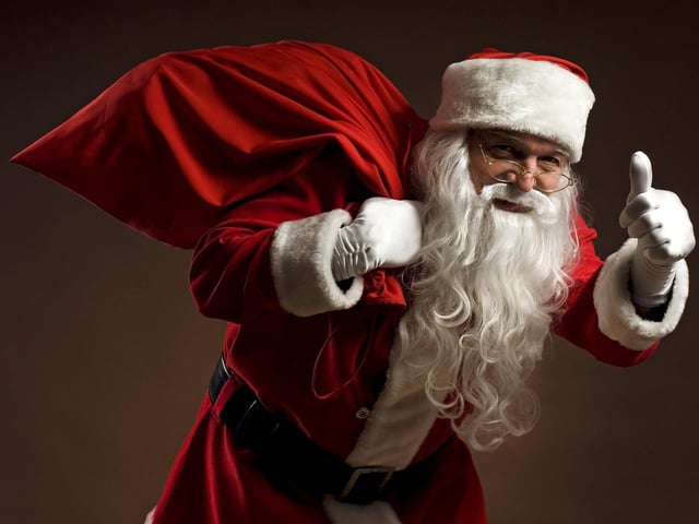 Mansfield District Council's admirable Secret Santa Gift Appeal continues this weekend. You can drop off your new and unused items for the needy at: the Old Town Hall, the cafe at Mansfield Civic Centre, Four Seasons shopping centre, the children's centres at Ravensdale, Mansfield Woodhouse, Ladybrook and Warsop, Mansfield Museum and Smyths Toys at Portland Retail Park.