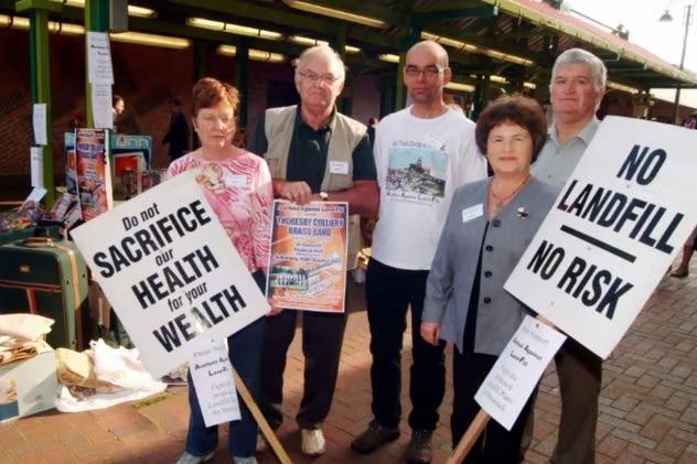 Ashfield Against Landfill ran a stall at Kirkby Market to raise awareness of the group, its forthcoming concert with Thoresby Colliery Brass Band at the time and to raise funds for the campaign.