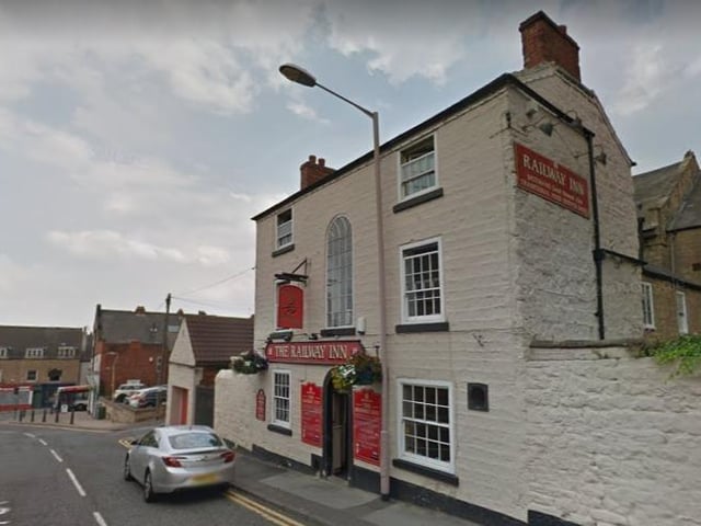 This traditional community pub is perfect for families, as children and dogs are both welcome. You can find this pub on Station Street, Mansfield.