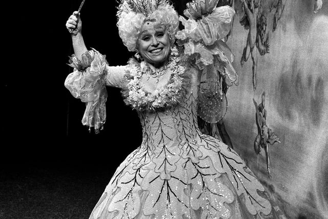 Barbara Windsor on stage at the London Palladium rehearsing her role as the Fairy in 'Babes in the Wood' pantomime in 1987