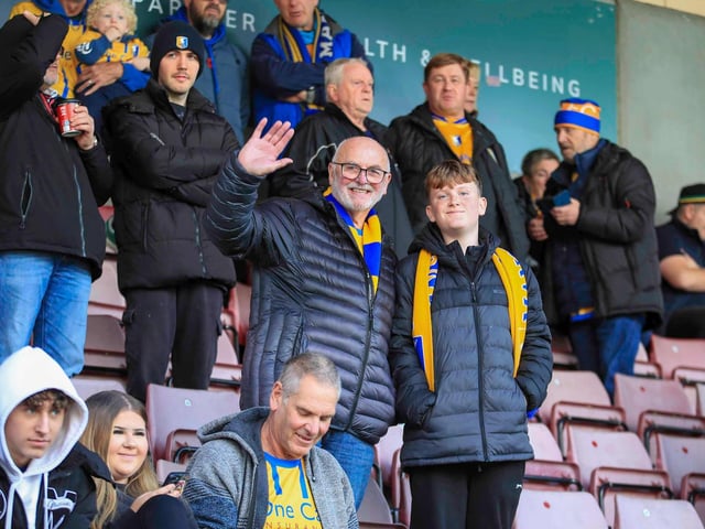 A poor second half was costly as Mansfield Town let a half-time lead slip away.