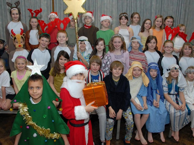 Mansfield Woodhouse, Leas Park Junior School, Upper School Christmas production of Do They Know It's Christmas.