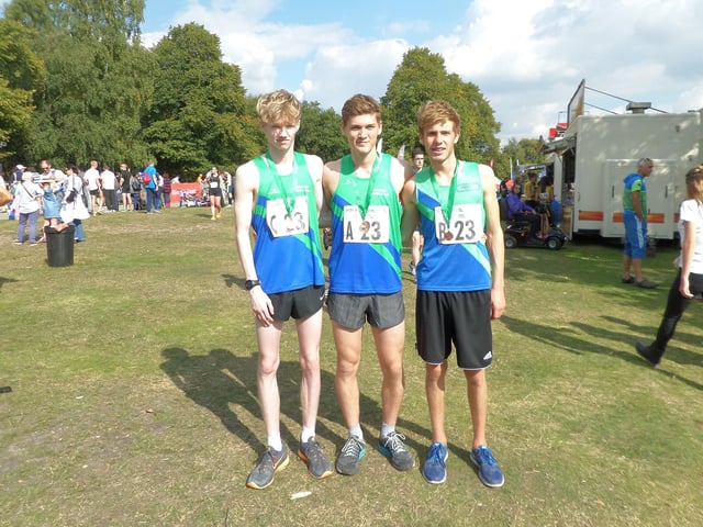 The sun shines on these U17 runners. Are you pictured in this image?